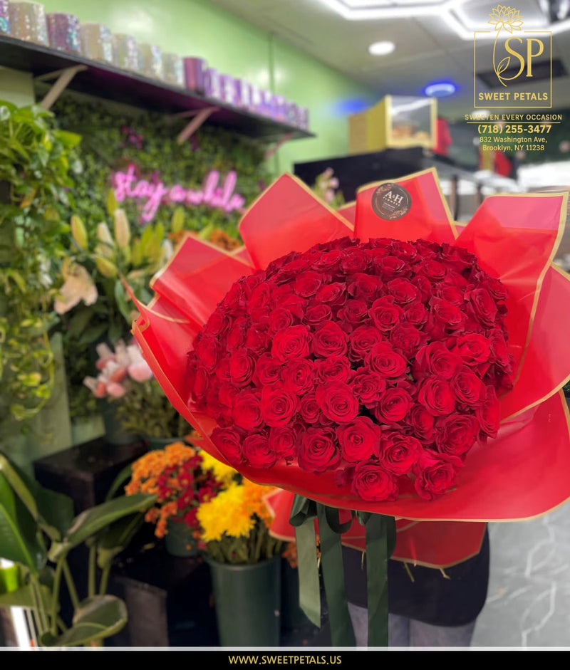 100 Red Roses by SweetPetals