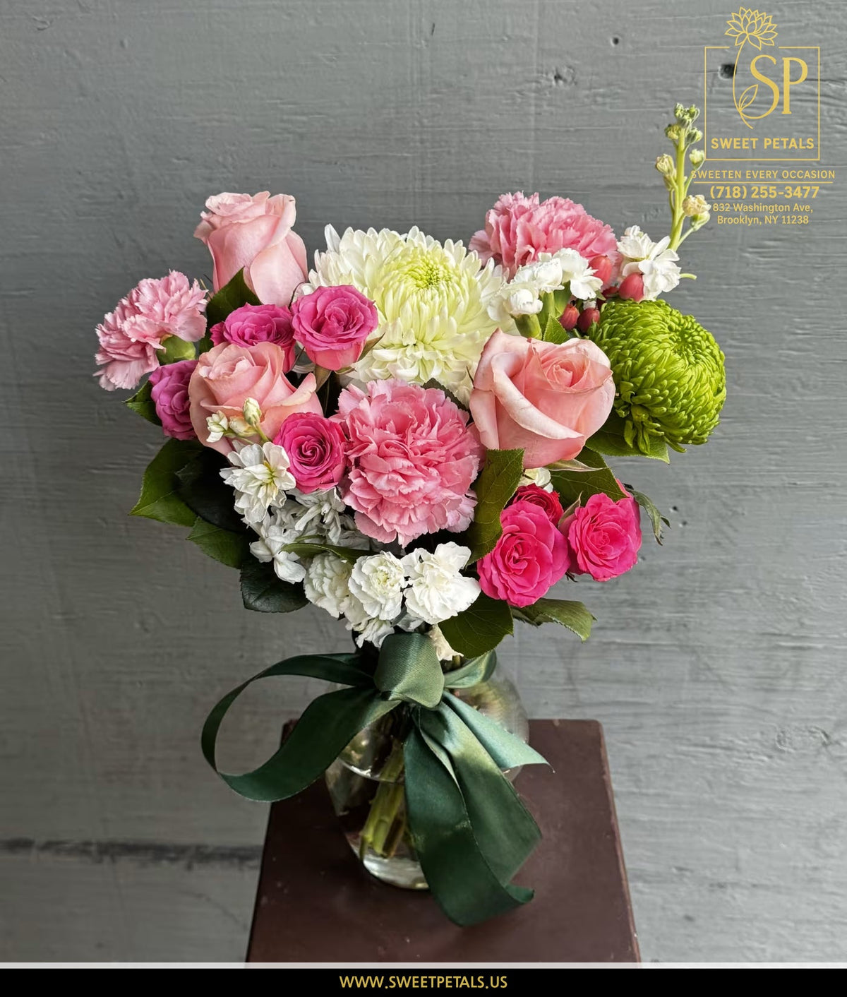 Flower delivery in Bushwick Brooklyn - SweetPetals