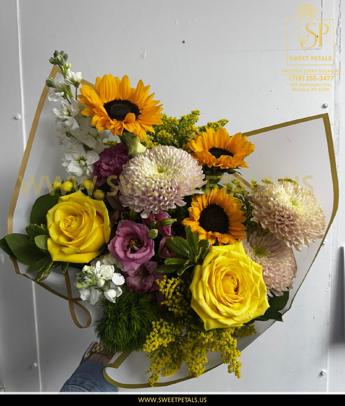 Fresh premium flowers delivery to NYU Langone Hospital, New York - SweetPetals