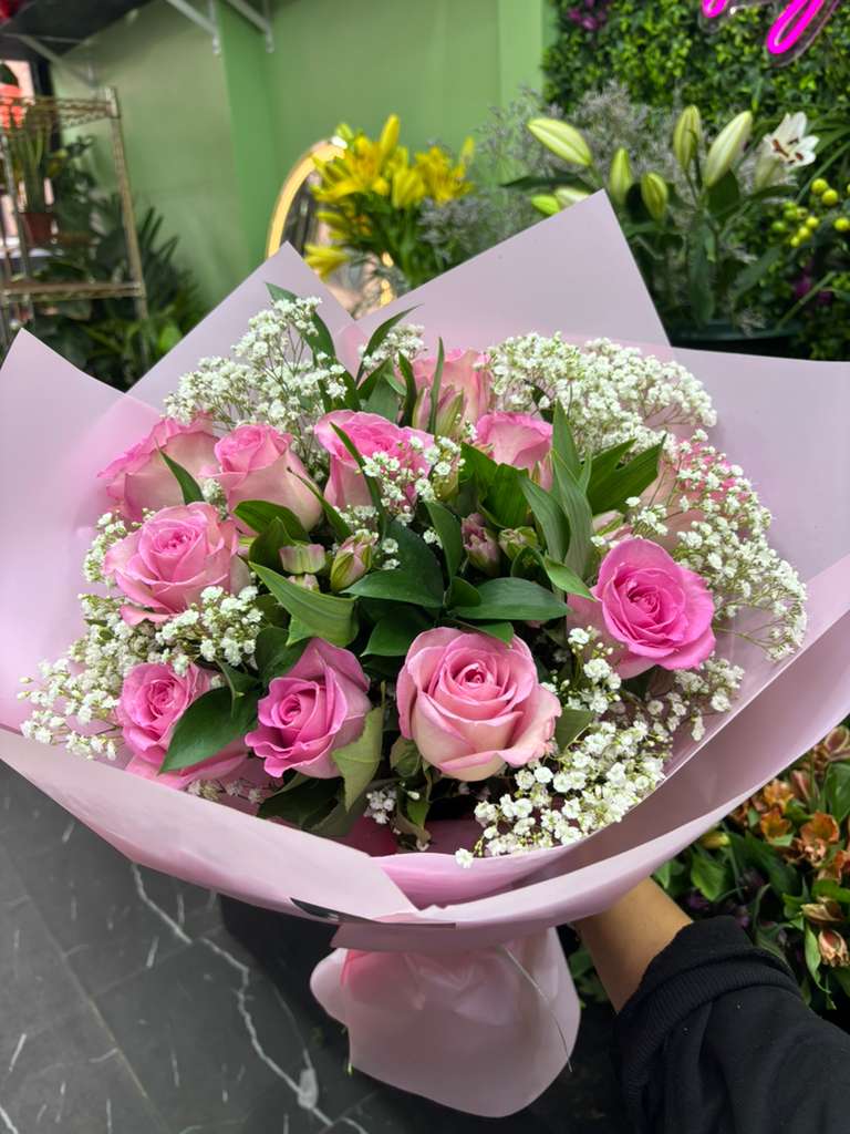 Dual Beauty 11 Roses