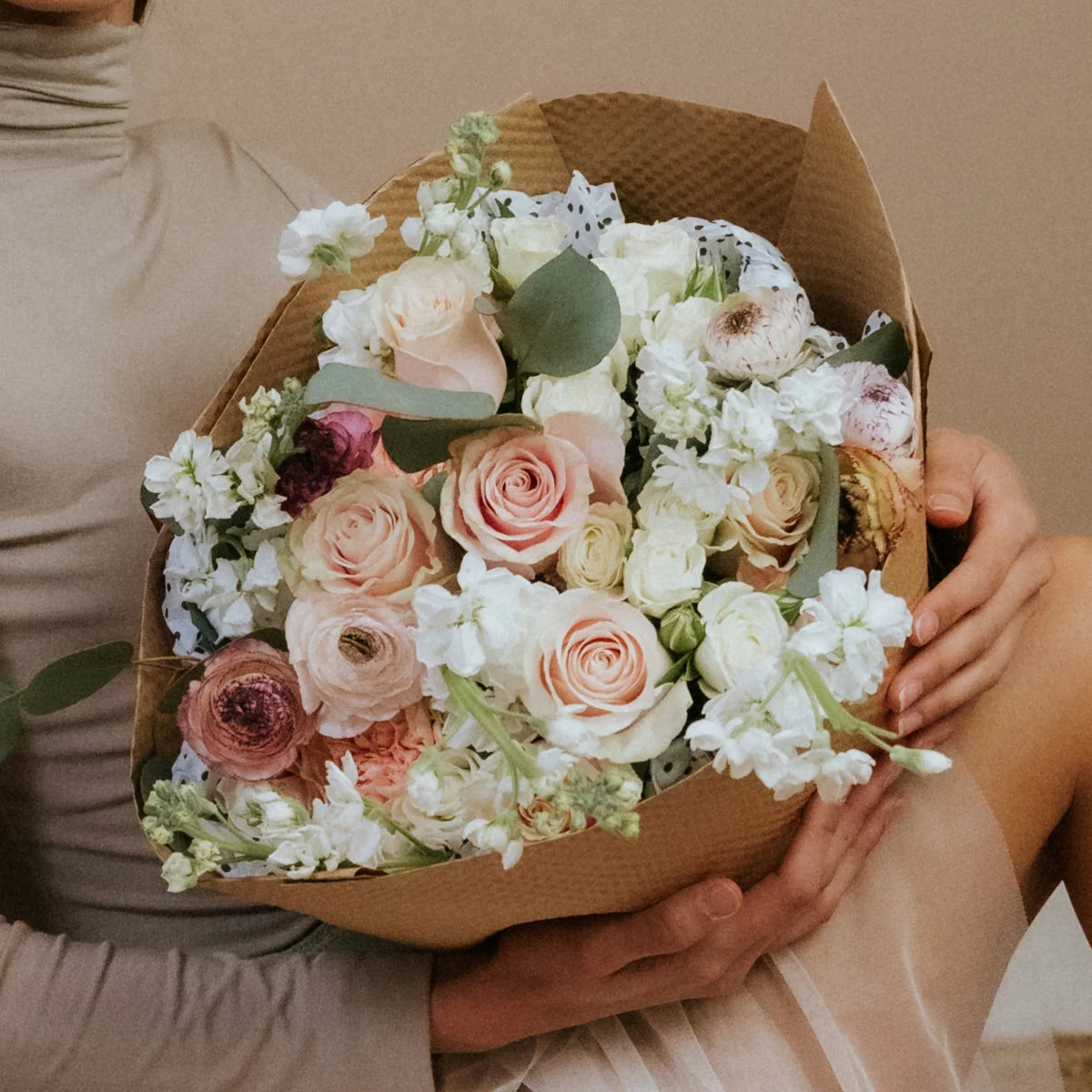 Earthy romance kraft bouquet with blush pink roses mauve dusty rose ranunculus white stock flowers white sweet peas purple scabiosa buds and silver-green eucalyptus wrapped in rustic kraft paper – SweetPetals luxury blush rose mauve ranunculus birthday gift