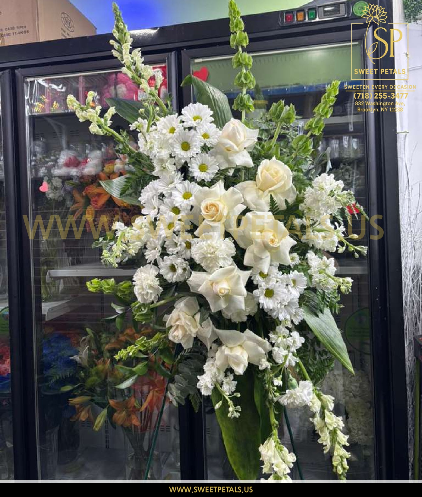 White Serenity Standing Spray