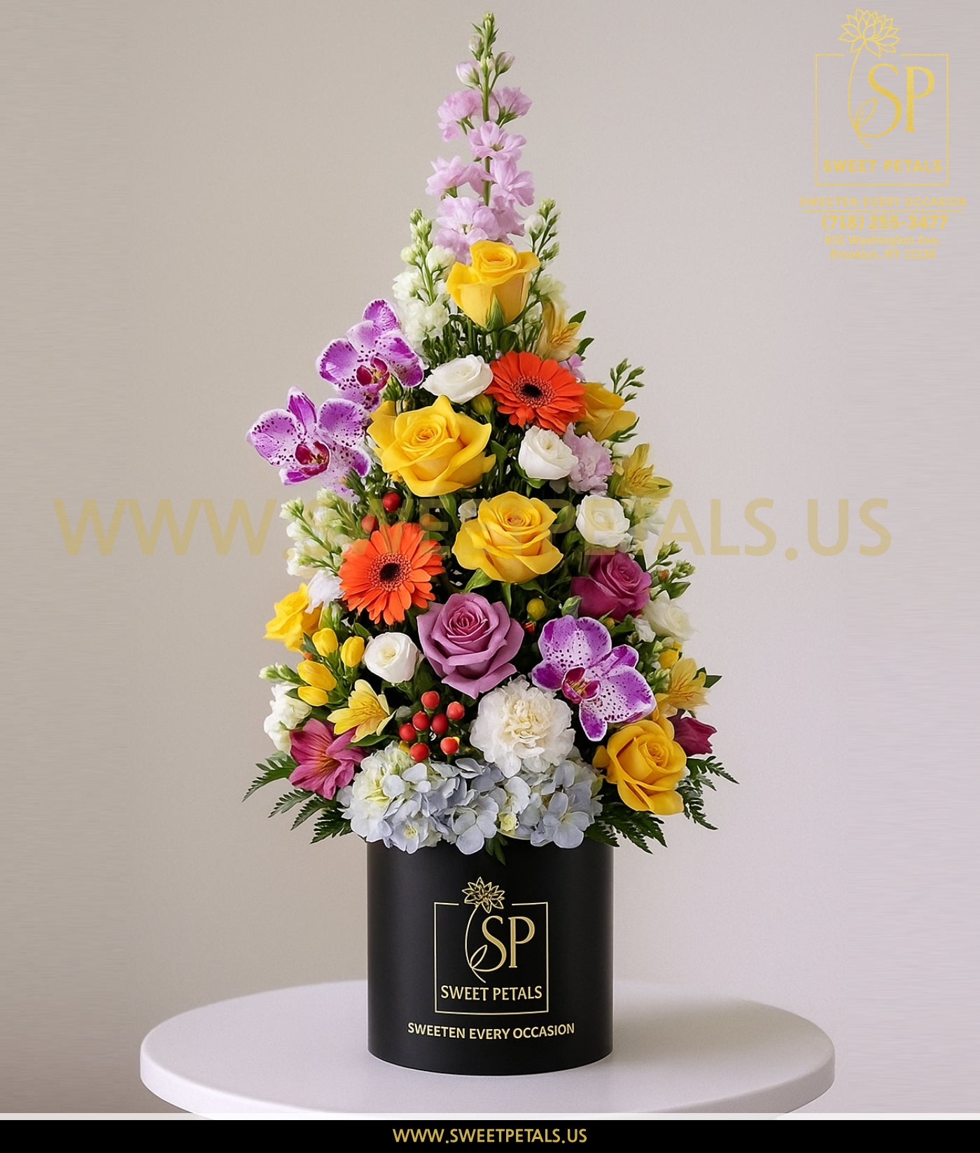 Radiant Harmony Tower Vase – Flowers Tree