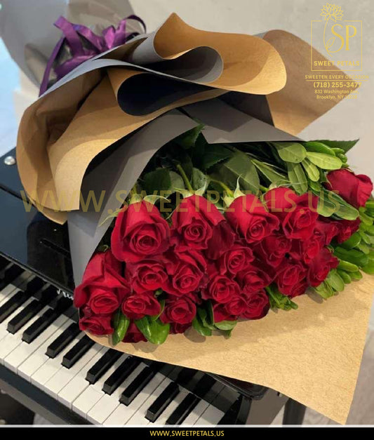 Best flowers Valentine’s Day bouquet with rich red roses, elegant wrapping, perfect to order flowers for Valentine’s Day and gift happy Valentines Day roses