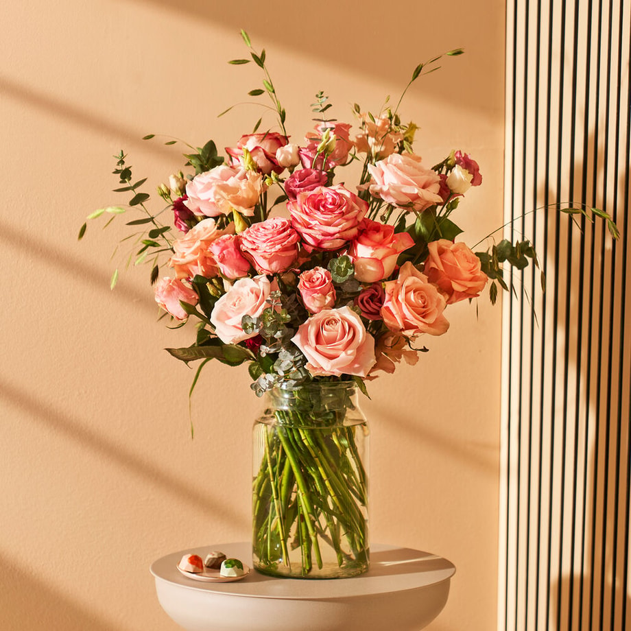 Fresh Pink & Peach Rose Bouquet – Same-Day Flower Delivery in NYC